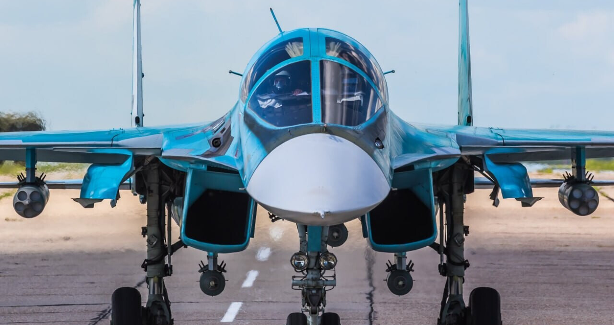 Су-34 на взлете